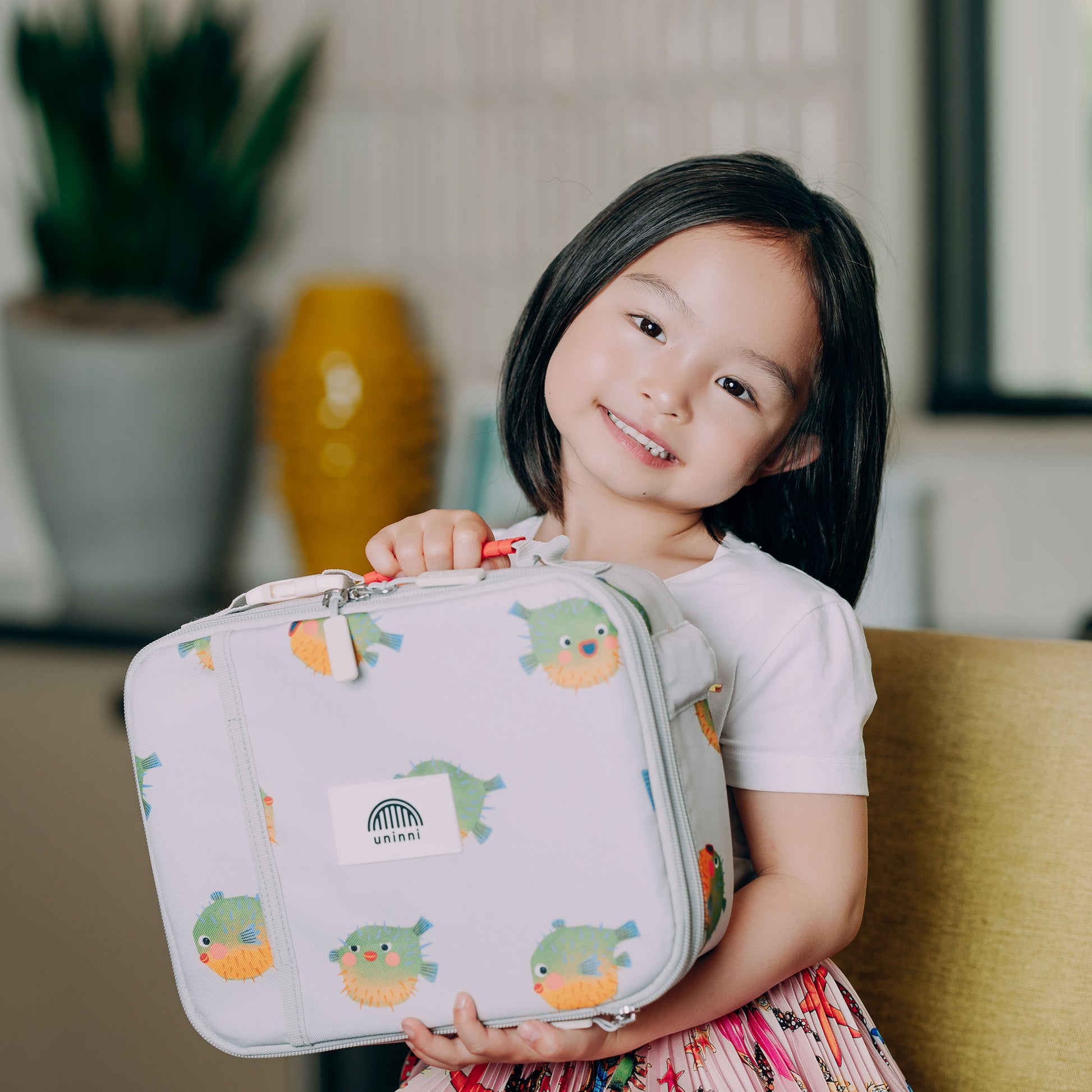 uninni kid's lunch bag pufferfish grey